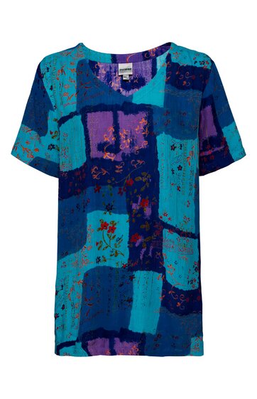 Kurzärmeliges T-Shirt in Blau- und Türkistönen mit abstraktem Muster, Rundhalsausschnitt, lockere Passform