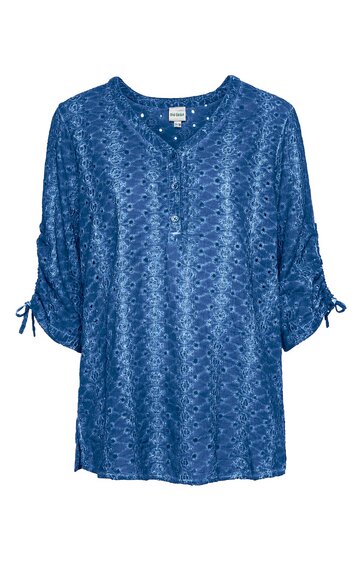 Bluse in Königsblau mit floralem Muster, V-Ausschnitt, durchgehende Knopfleiste, 3/4-Ärmel mit Zugbändern, lockere Passform