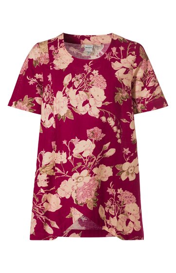 Kurzärmeliges T-Shirt in dunklem fuchsia mit beigem Blumenmuster, Rundhalsausschnitt, gerade geschnitten