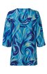 Blaues Damenoberteil mit abstraktem, dynamischem Muster in Hellblau, Dunkelblau und Türkis, gerade geschnitten, lange Ärmel, Rundhalsausschnitt