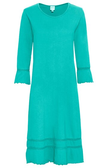 Türkisfarbenes knielanges Kleid, unifarben, Rundhalsausschnitt, dreiviertellange Ärmel mit gehäkeltem Spitzenabschluss, gerader Schnitt, gehäkelte Spitzenbänder am Saum