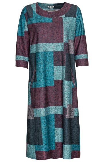 Kleid in türkis und bordeaux mit geometrischem Blockmuster, Rundhalsausschnitt, 3/4-Ärmel, knielang, gerade geschnitten, seitliche Eingrifftaschen