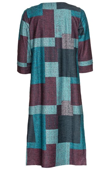 Knielanges Kleid mit 3/4-Ärmeln, rechteckiges Quadratmuster in Türkis, Dunkellila, Grau und Schwarz, gerade geschnitten, Rundhalsausschnitt, keine sichtbaren Verschlüsse