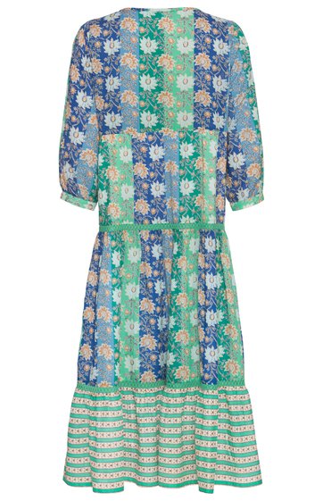 Midikleid mit floralem Muster in Blau und Grün, dreiviertelärmel, geraffte Taille, Stufenrock mit Streifenmuster am Saum
