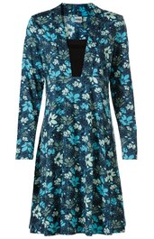 Kleid blau mit floralem Muster in Hellblau, Türkis und Weiß, langer Arm, V-Ausschnitt mit schwarzem Einsatz, ausgestellte Form, knielang