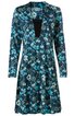 Kleid blau mit floralem Muster in Hellblau, Türkis und Weiß, langer Arm, V-Ausschnitt mit schwarzem Einsatz, ausgestellte Form, knielang