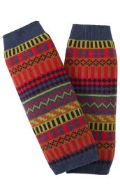 bunte gestrickte Stulpen mit Mustern in Rot, Blau, Orange, Gelb und Grün, mit Rippenstrickbündchen oben und unten