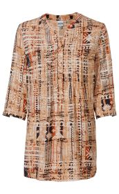 Viskose-Bluse mit 3/4-Ärmeln, mandelförmigem Ausschnitt, knöpfbarer Blende und abstraktem Muster in Beige, Braun und Schwarz