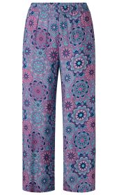 Viskose-Hose mit weitem Bein, elastischem Bund, bunter Mandala-Blumenmotiv in Blau-, Pink- und Türkistönen, leicht fallender Stoff, frontal, ohne Taschen sichtbar, sommerlich und bequem.
