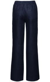 Dunkelblaue Leinen-Hose rückseitig, mit elastischem Bund und zwei aufgesetzten Taschen, gerade geschnitten, lockere Passform, schlichtes Design ohne Muster.