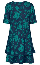 Baumwoll-Mix-Kleid, dunkelblau mit türkisfarbenem floralem Muster, kurzärmelig, A-Linien-Schnitt, mehrlagiger Saum, hinten fotografiert