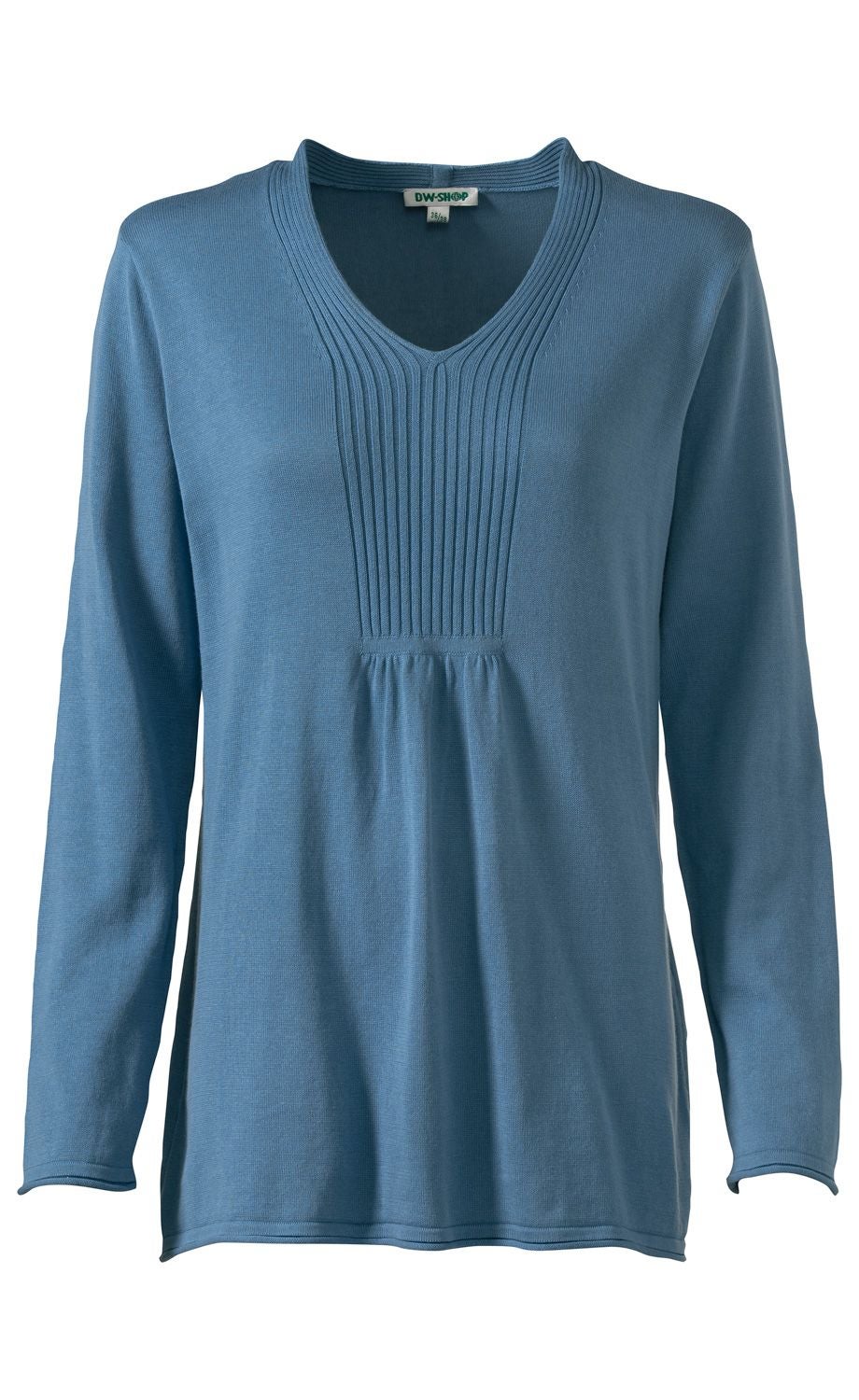 blauer Baumwoll-Pullover mit langem Arm, V-Ausschnitt und vertikalen Rippstrickdetails am Ausschnitt, lockerer Schnitt, schlichtes Design, leichte Falten unter dem Ausschnitt, keine Muster, weiches Material