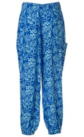 Viskose-Hose in Blau mit hellem floralen Muster, elastischem Bund und Bündchen, lockere Passform, seitliche Tasche, leichte und bequeme Beinbekleidung für Alltag und Freizeit