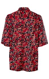 Viskose-Mix-Bluse, Rückansicht, kurzärmlig, schwarzer Hintergrund mit rotem und rosa floralem Muster, locker sitzend, leichter, transparenter Stoff, klassischer Kragen, sommerlich und elegant