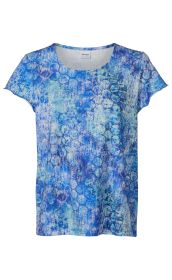 Baumwoll-Mix-Shirt mit kurzem Arm, Rundhalsausschnitt, lockerer Passform, abstraktem Muster in verschiedenen Blautönen und Türkis, leicht strukturierter Stoff