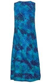 Ärmelloses langes Viskose-Kleid in Blau- und Grüntönen mit floralem und abstraktem Muster, leicht ausgestellter Schnitt, Rückansicht, weicher fließender Stoff