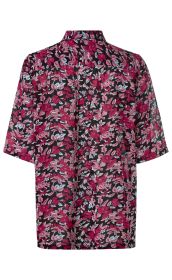 Rückenansicht einer Viskose-Mix-Bluse mit schwarzem Hintergrund und floralem Muster in Pink, Rosa und Hellblau, kurzärmlig, mit Hemdkragen und lockerer Passform.