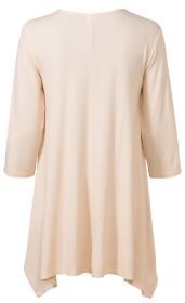 Beige Viskose-Mix-Shirt mit 3/4-Ärmeln, lockerem Schnitt und seitlich verlängertem Saum, Rückansicht
