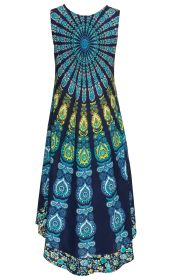 Ärmelloses Viskose-Kleid mit rundem Ausschnitt, weiter Schnitt, dunkelblauem Grund und buntem Ethno-Muster in Türkis, Hellblau, Gelb und Weiß, asymmetrischem Saum, fließendem Stoff.