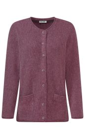 Damen-Strickjacke in dunklem Lila mit Rundhalsausschnitt, durchgehender Knopfleiste, langen Ärmeln und zwei aufgesetzten Taschen, weiche Struktur, einfache Passform
