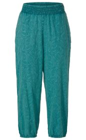 Türkisfarbene Baumwoll-Hose mit elastischem Bund und Saum, durchgehend leicht strukturierte Blatt- und Spiralmuster, gerade geschnitten, lässiger Stil, keine Taschen sichtbar