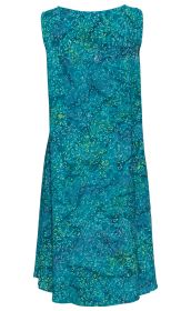 Ärmelloses Viskose-Kleid in Blau mit grünem und türkisfarbenem abstraktem Muster, leicht ausgestellt, knielang, Rückansicht, weicher fließender Stoff