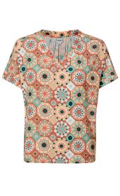 Viskose-Bluse mit kurzem Arm, V-Ausschnitt und buntem Muster aus orangefarbenen, türkisfarbenen und weißen geometrischen Formen in Blumen- und Stern-Design