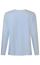 Hellblaues Langarmshirt mit feinen, bunten Sprenkeln, Rückansicht, schlichter Rundhalsausschnitt, gerader Saum, schmale Ärmel, weiche Baumwollstruktur.