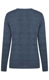 dunkelblauer Strickpullover mit feinem horizontalem Muster, langärmlig, gerade geschnitten, hinten gezeigt, aus weichem Stoff
