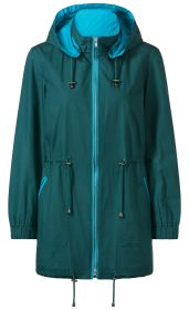 Baumwoll-Jacke in dunklem Petrol mit heller türkisfarbener Kapuzeninnenfütterung, durchgehendem Reißverschluss, Kordelzügen an Kapuze, Taille und Saum, elastischen Ärmelbündchen und seitlichen Eingrifftaschen mit türkisfarbenen Details