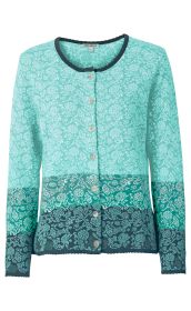 Baumwoll-Strickjacke in Türkis und Blau mit floralem Muster, Rundhalsausschnitt, Knopfleiste vorne und langen Ärmeln, am Saum und Ärmeln mit dunklem Musterabschluss.