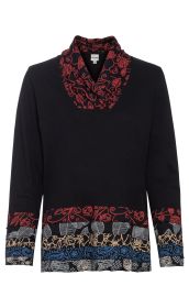 schwarz-rotes Baumwoll-Shirt mit langem Arm, gemustertem Kragen und Saum in rot, grau, beige und blau, florale und grafische Muster, bequem geschnitten