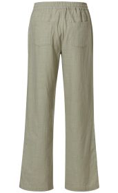 Beige Baumwoll-Hose mit elastischem Bund, geradem Schnitt und zwei aufgesetzten Gesäßtaschen, Rückansicht sichtbar, leichter gewebter Stoff