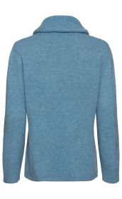 Hellblauer Yak-Mix-Pullover mit langem Arm, geradem Schnitt und umgeschlagenem Rollkragen, Rückansicht, feiner weicher Strickstoff, schlichte Nahtführungen ohne Muster oder Verzierungen