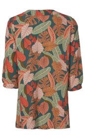 Viskose-Bluse mit grünem Grund, bunt bedruckt mit großen Blättern in Orange, Hellgrün, Gelb und Rosa, halblange Ärmel, lockere Passform, Rückansicht