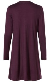 Rückansicht einer langen, dunkelvioletten Viskose-Jacke mit langen Ärmeln und schlichter, glatter Oberfläche.
