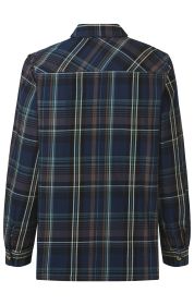 Rückansicht einer langärmligen Baumwoll-Bluse mit kariertem Muster in Blau, Braun und Weiß, Hemdblusenkragen und geknöpften Manschetten