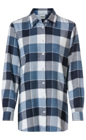 Damen Baumwoll-Bluse mit blau-weiß kariertem Muster, langärmelig, mit Kragen und durchgehender Knopfleiste, klassische Passform, sichtbar weiche Stoffstruktur