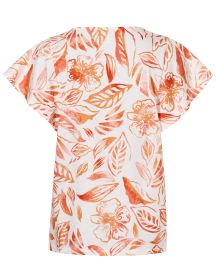 Baumwoll-Shirt Rückansicht mit kurzem, weitem Ärmel, weißer Grundfarbe und orange-rotem floralen Blattmuster in Aquarelloptik, locker geschnitten, leicht transparent