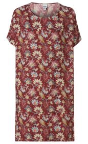 Viskose-Kaftan, rotgrundig mit floralen Mustern in Gelb, Weiß, Orange und Blau, kurzärmlig, rundhals, locker geschnitten